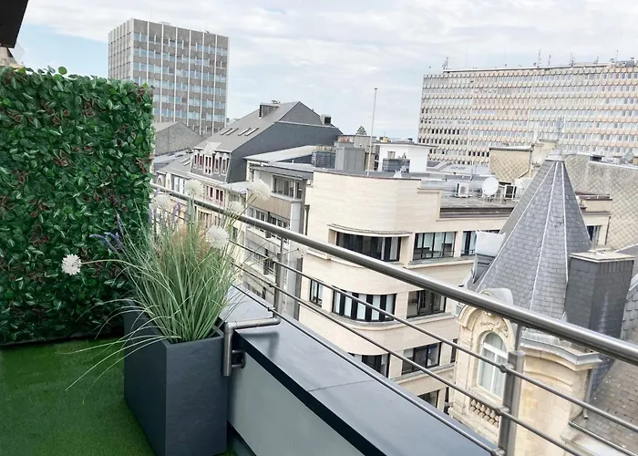 Unique Penthouse Maximilian Von Bavaria 1-4 Personnes A Cote De Louis Vuitton Apartman
