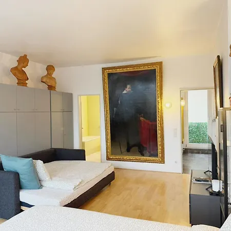 Apartamento Unique Penthouse Maximilian Von Bavaria 1-4 Personnes à Coté De Louis Vuitton *