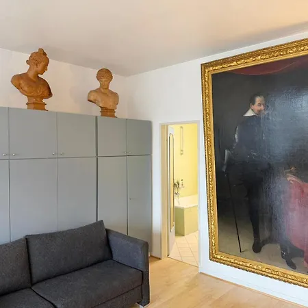 Unique Penthouse Maximilian Von Bavaria 1-4 Personnes à Coté De Louis Vuitton Apartamento *