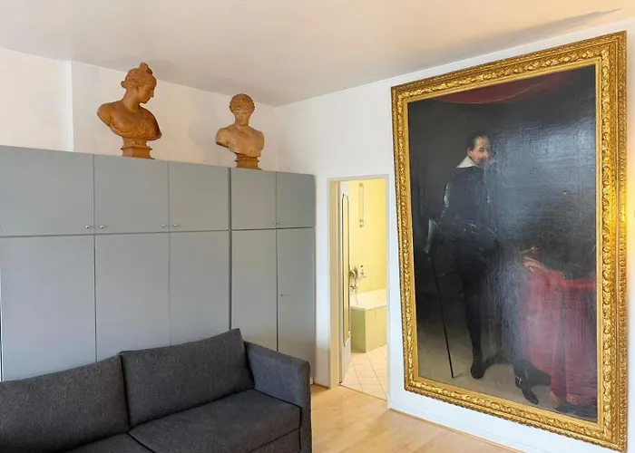 Unique Penthouse Maximilian Von Bavaria 1-4 Personnes A Cote De Louis Vuitton Апартаменты *